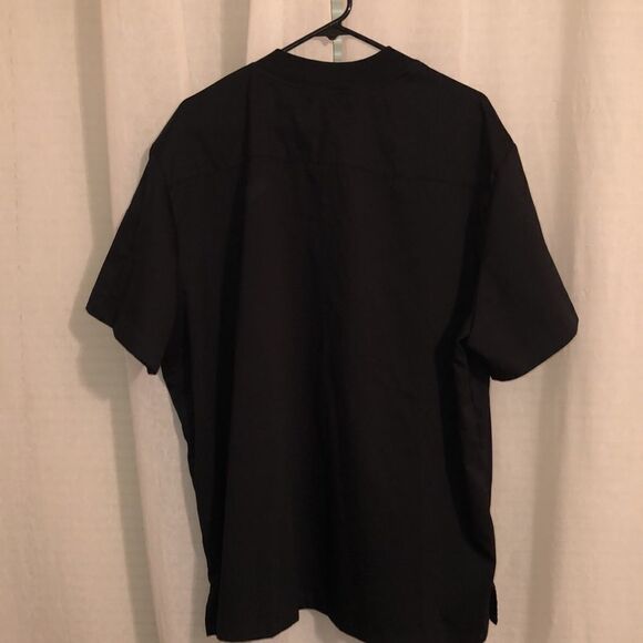 Uniform Advantage 2X Black Three Snap Front Short Sleeve Uniform Top - Picture 2 of 10